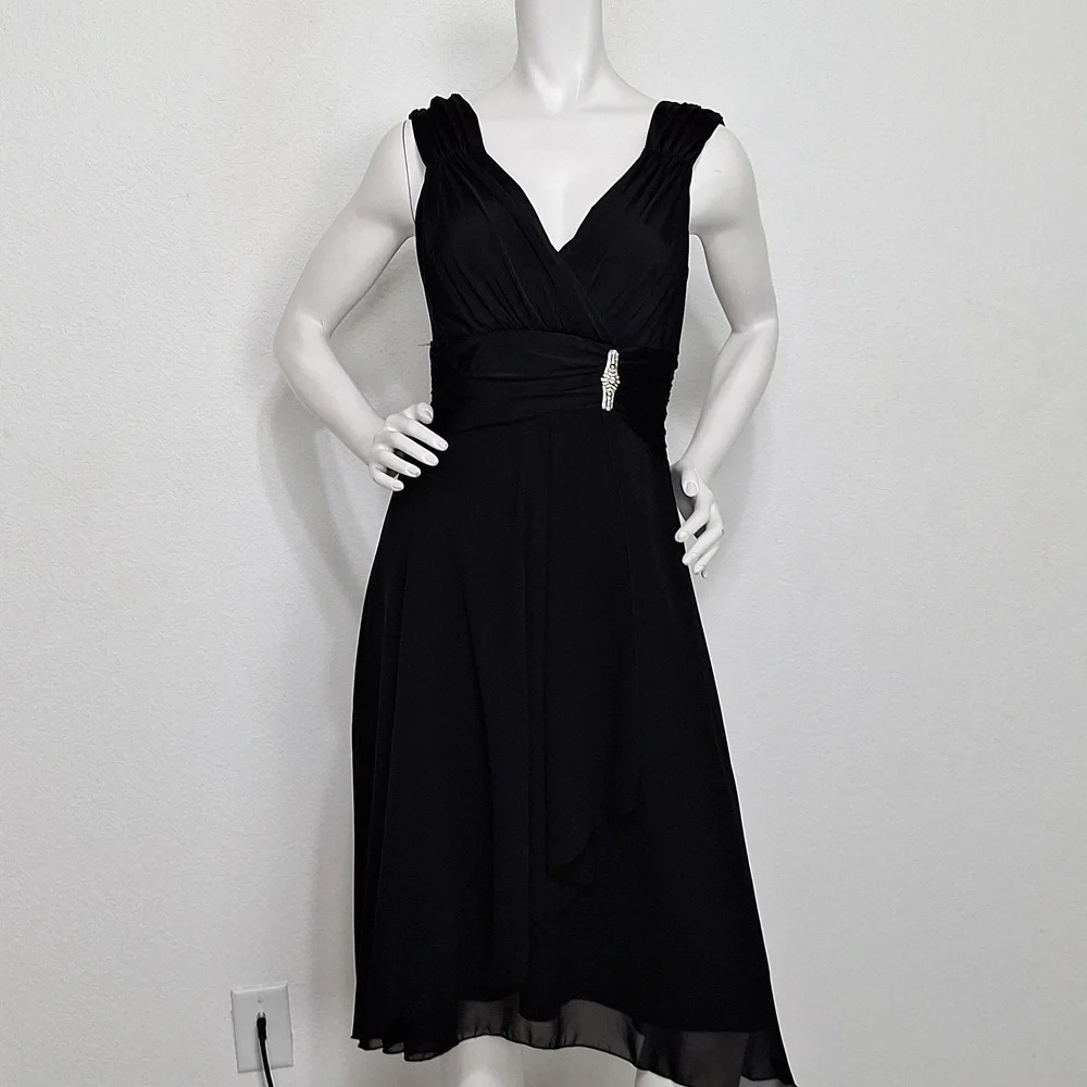 I.N. Studio Classic Black V-Neck Crossover Ruched Brooch Romantic Midi Dress *6